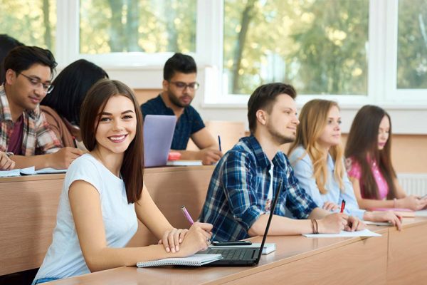 CURSO INTENSIVO DE REDAÇÃO E GRAMÁTICA (2 cursos por ano) CURSO INTENSIVO DE REDAÇÃO E GRAMÁTICA (2 cursos por ano)